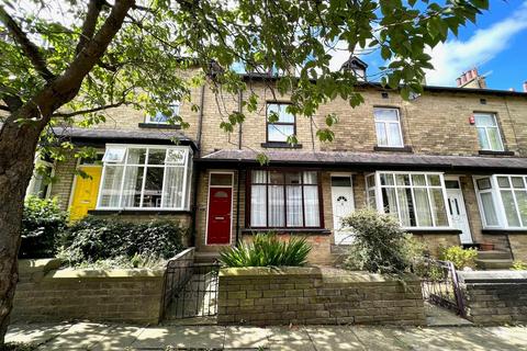 4 bedroom terraced house for sale, Leyburn Grove, Shipley BD18