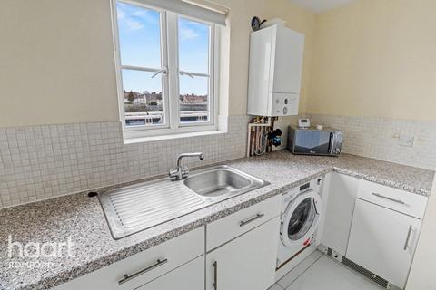 undefined, Kidman Close, Romford