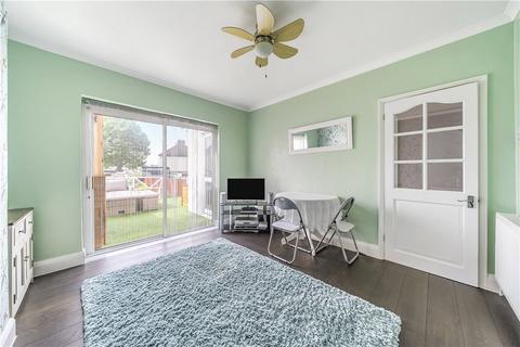 37 Lime Avenue, Northfleet, Gravesend, DA11 9PZ