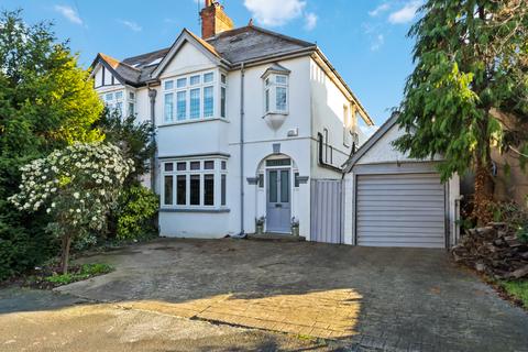 5 bedroom semi-detached house for sale, Lynwood Drive, Worcester Park KT4