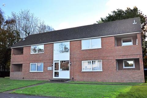 2 bedroom apartment for sale, Ray Park Road, Maidenhead, Berkshire, SL6