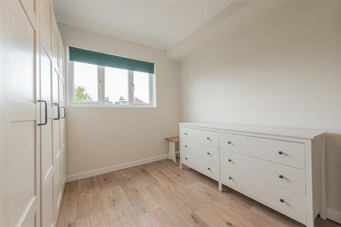 3 bedroom terraced house for sale, Manor Road North, Southampton SO19