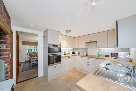 3 bedroom semi-detached house for sale, The Green, Chelmsford CM2