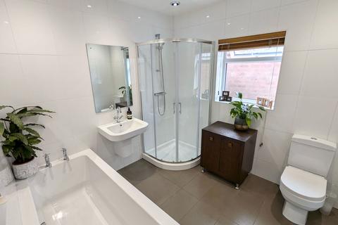 4 Dovedale Avenue, Shirley, Solihull, B90 2AP