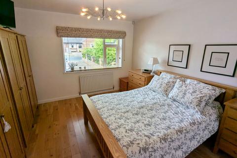 4 Dovedale Avenue, Shirley, Solihull, B90 2AP
