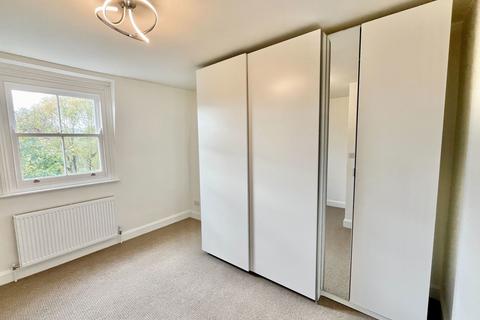 2 bedroom flat to rent, Lammas Park Road, Ealing