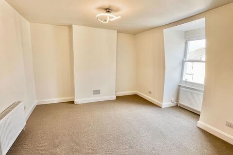 2 bedroom flat to rent, Lammas Park Road, Ealing