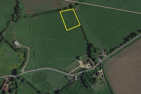 Land for sale, Berryfields Gated Road, Aylesbury HP22