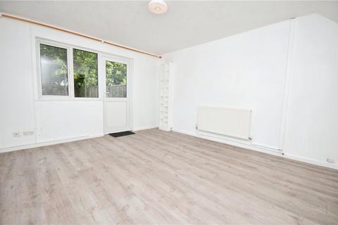 14 Ash Close, Aylesbury, HP20 1XX