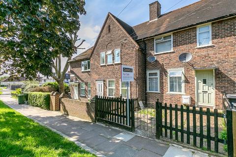 3 bedroom terraced house for sale, Castleton Road, LONDON, SE9