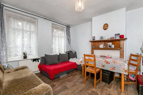 3 bedroom terraced house for sale, Castleton Road, LONDON, SE9