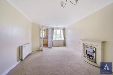 1 bedroom apartment for sale, Buckingham Road, Brackley NN13