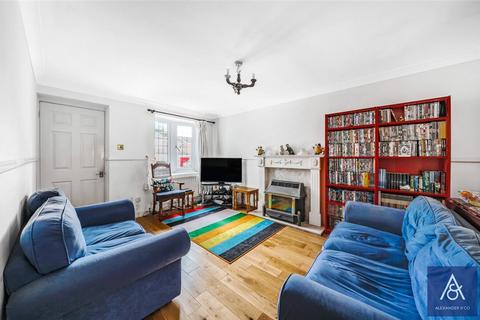 undefined, Lathbury Road, Brackley NN13
