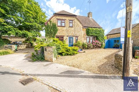 3 bedroom barn conversion for sale, Fulwell Road, Brackley NN13