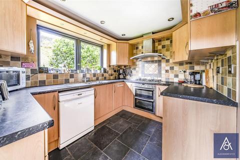31 Cartwright Crescent, Brackley, NN13 6HA