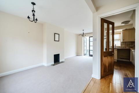 18 Bell Lane, Syresham, Brackley, NN13 5HP