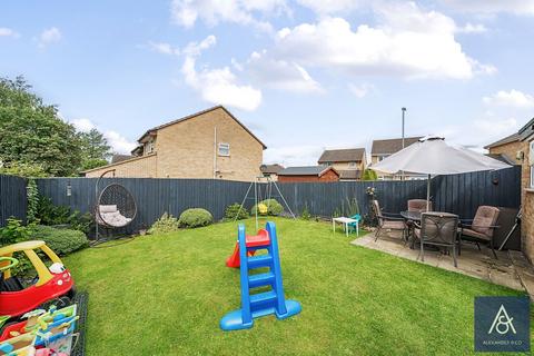 21 Cartwright Crescent, Brackley, NN13 6HA