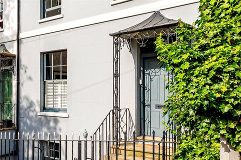 30 Brookway Road, Charlton Kings, Cheltenham, GL53 8HD