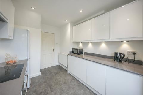 90 Easedale Gardens, Gateshead, NE9 6LY