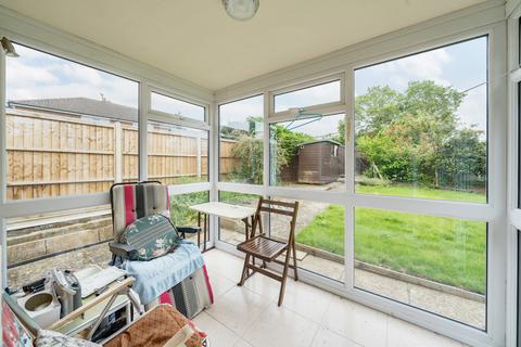 21 Durham Close, Cheltenham, GL51 3DF