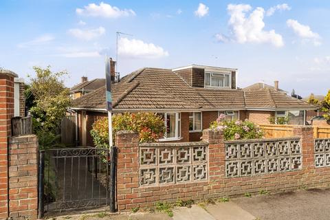 2 bedroom bungalow for sale, Rosehill Street, Cheltenham, Gloucestershire