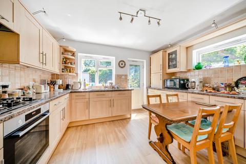 3 bedroom detached house for sale, Charlton Court Road, Charlton Kings, Cheltenham