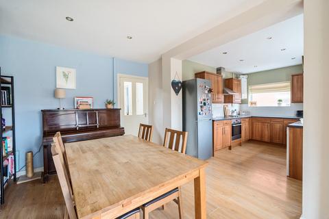 48 Byron Road, St Marks, Cheltenham, GL51 7EZ
