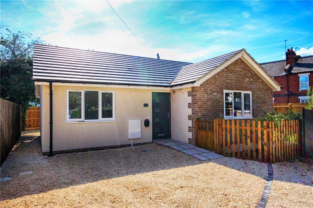 Bungalow Front
