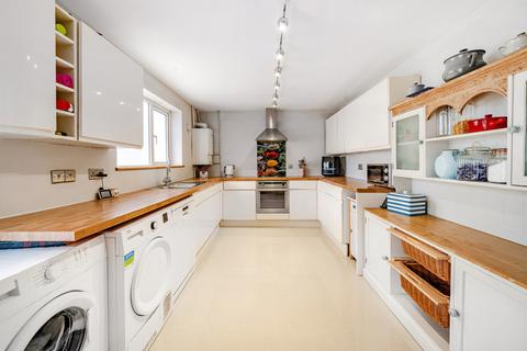 93 Joyner Road, Cheltenham, GL51 0UR