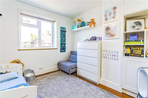 16 Hartland Road, Morden, SM4 6LZ