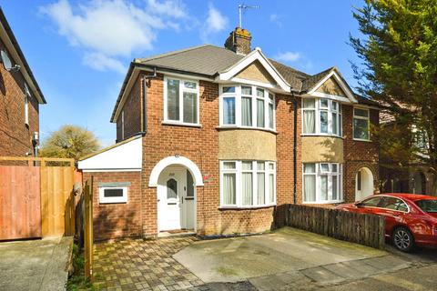 3 bedroom semi-detached house for sale, High Street North, Bedfordshire LU6