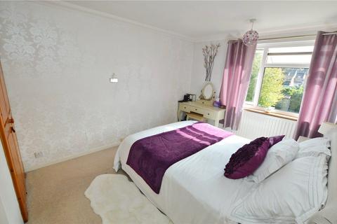 25 Borrowdale Avenue, Dunstable, LU6 3PG