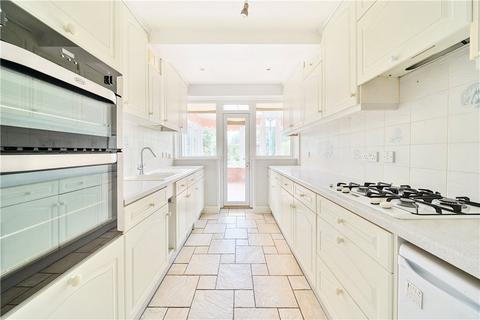 106 Douglas Crescent, Houghton Regis, Dunstable, LU5 5AT