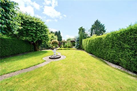 106 Douglas Crescent, Houghton Regis, Dunstable, LU5 5AT