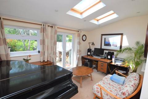 58 Garden Road, Dunstable, LU6 3JD