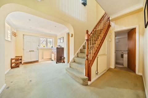 2 Brightwell Avenue, Totternhoe, Dunstable, LU6 1QT