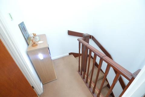 7 Aynscombe Close, Dunstable, LU6 1FA