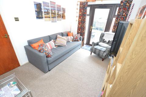 7 Aynscombe Close, Dunstable, LU6 1FA