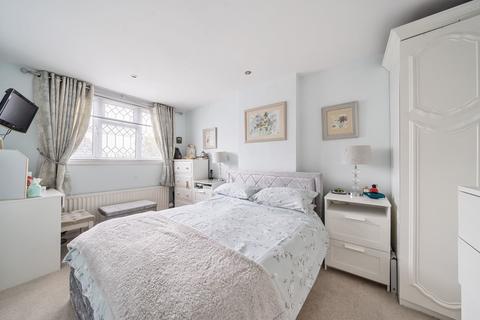 6 Bunhill Close, Dunstable, LU6 1TH