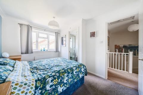 21 Crabtree Way, Dunstable, LU6 1UR