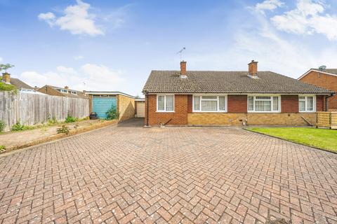 2 bedroom bungalow for sale, Buttermere Avenue, Bedfordshire LU6