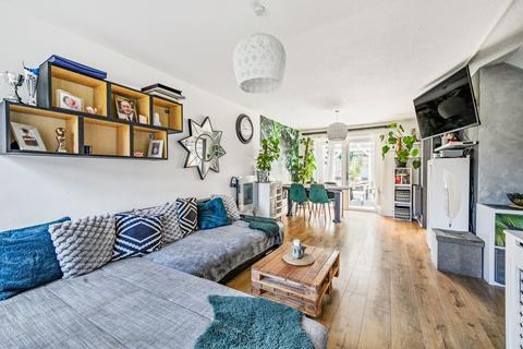 72 Brookfield Avenue, Houghton Regis, Dunstable, LU5 5TR