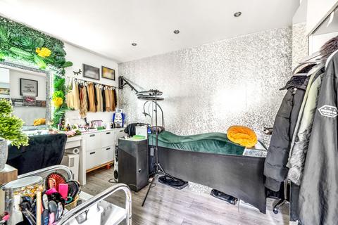 72 Brookfield Avenue, Houghton Regis, Dunstable, LU5 5TR