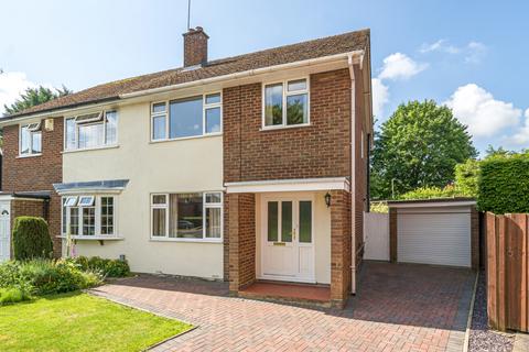 3 bedroom semi-detached house for sale, Hillyfields, Bedfordshire LU6
