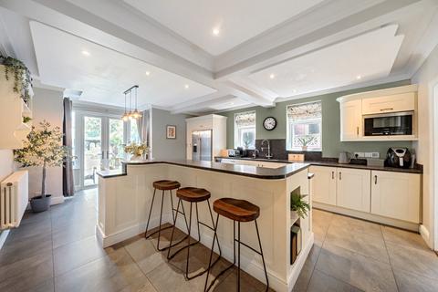 39 Priory Road, Dunstable, LU5 4HR