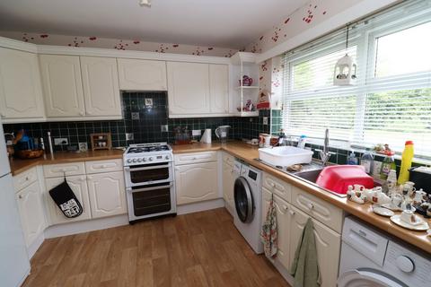 2 bedroom flat for sale, Hastings Road, Bexhill-on-Sea, TN40