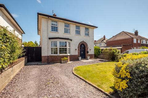 4 bedroom detached house for sale, Osborne Road, Lytham St. Annes, FY8