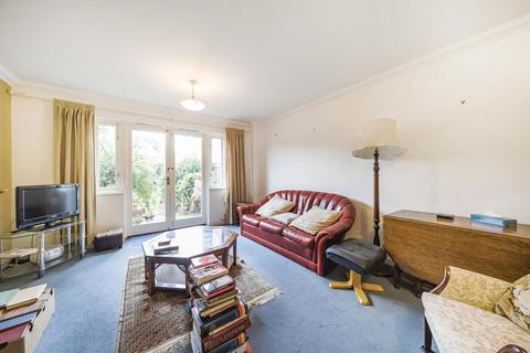 3 bedroom terraced house for sale, Fawcett Close, Streatham