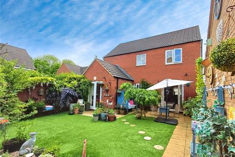 43 Brickhill Way, Calvert, Buckingham, MK18 2FS