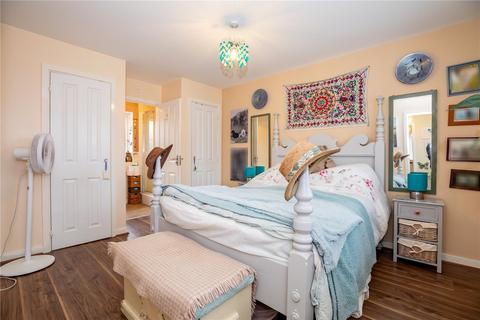 43 Brickhill Way, Calvert, Buckingham, MK18 2FS